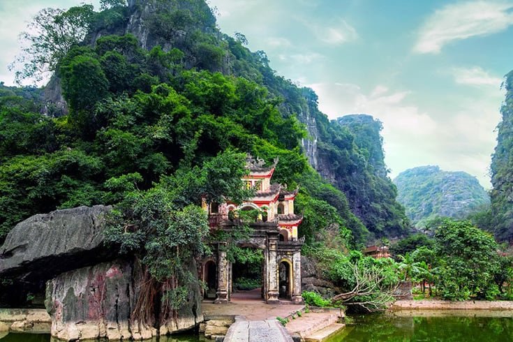 Hanoi Trang An Hoa Lu Ancient Capital 1Day